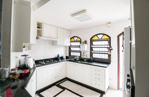 Centro House | Best location in Caraguá with pool - 5 bedrooms - Up to 20 people