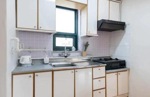 Seochon Apartment | Best Location Spacious The SOHO 202
