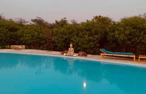 Gurugram Apartment | Best Stay Resort Gurgaon Farmhouse