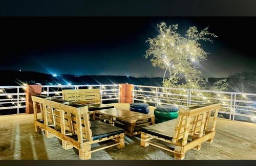 Gurugram Apartment | Best Stay Resort Gurgaon Farmhouse