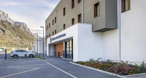 Saint-Jean-de-Maurienne Hotel | Best Western Coeur de Maurienne Hotel Restaurant & Spa