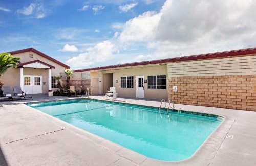 Ridgecrest Hotel | Best Western China Lake Inn