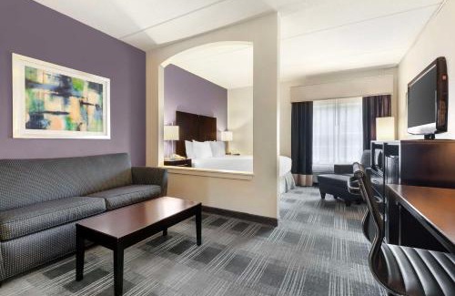 South Meadows Hotel | Best Western Hartford Hotel and Suites
