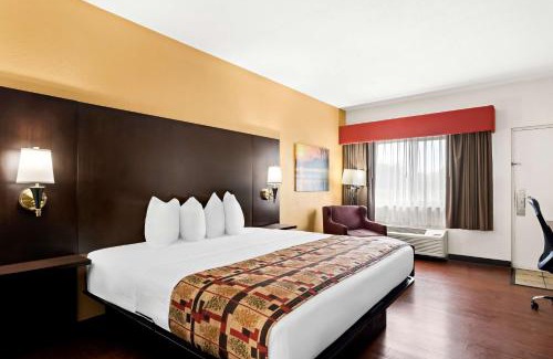 Okeechobee Hotel | Best Western Lake Okeechobee