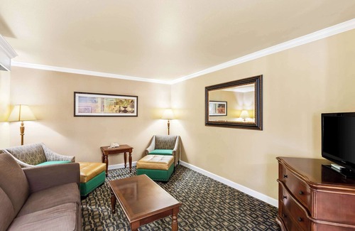Yreka Hotel | Best Western Miner's Inn
