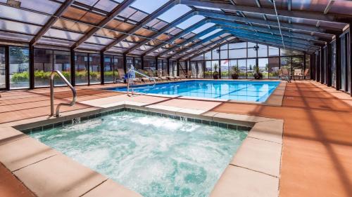 Beaver Hotel | Best Western Paradise Inn
