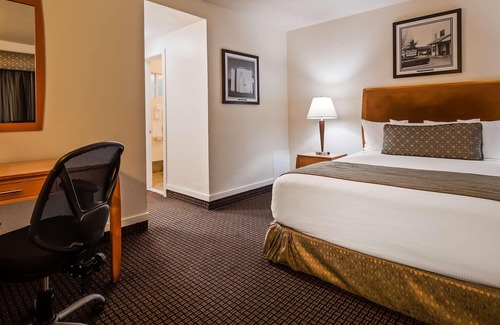 Chino Hotel | Best Western Pine Tree Motel