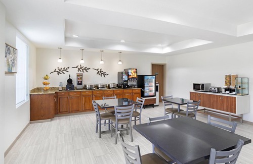 Sulphur Hotel | Best Western Plus Executive Hotel & Suites