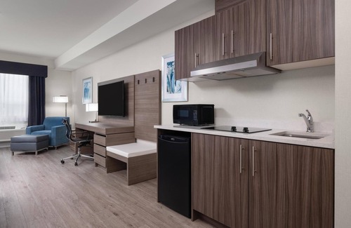 Clearwater Hotel | Best Western Plus Gateway to the Falls