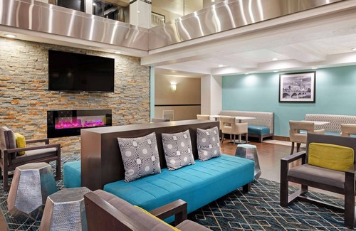 Greenwood Hotel | Best Western Plus Greenwood/Indy South Inn