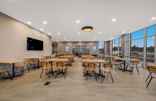 Parry Sound Hotel | Best Western Plus Parry Sound