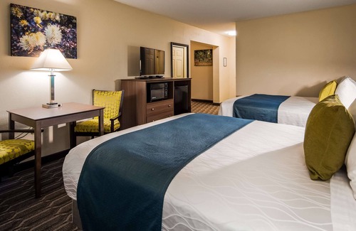 Arlington Hotel | Best Western Plus Yadkin Valley Inn & Suites