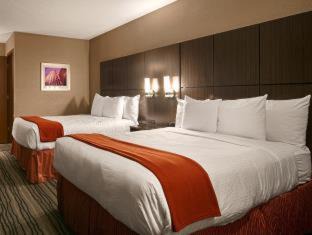 Danville Hotel | Best Western Riverside Inn