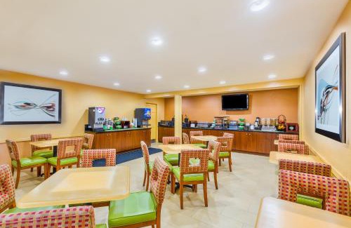 Miramar Hotel | Best Western San Diego/Miramar Hotel