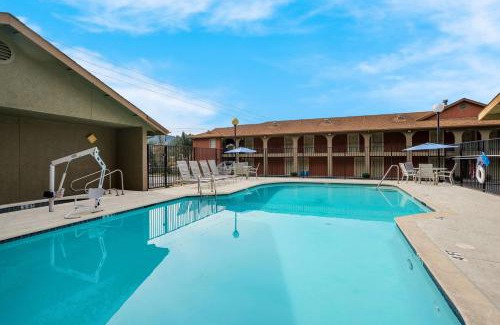 Willits Hotel | Best Western Willits Inn
