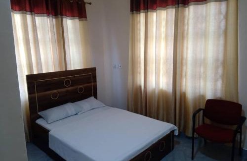 Accra Bed & Breakfast | Beta Rooms Double Bedroom Gome Fortress Business Center Dansoman Accra