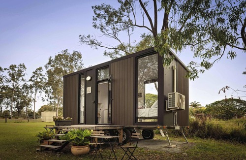 Placid Hills House | Bethesda Farmstead by Tiny Away