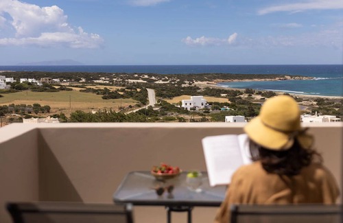 Naxos Apartment | BH017 - C - Suite Naxos