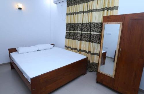 Jaffna House | Bhaavi Guest inn