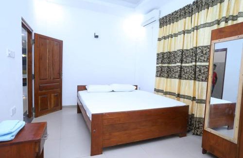 Jaffna House | Bhaavi Guest inn