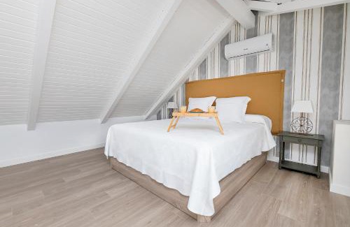 San Andres-San Pablo Apartment | BHost - Regina VI