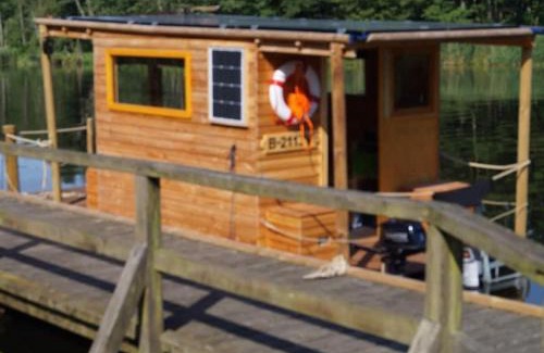 Loitz Boat Rental | Biberfloss Comfortable holiday residence