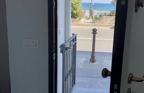 Diano Marina Apartment | Bifocal rental for 4 in Diano Marina (IM) facing the sea. Cod. CITRA 008027-LT-0151