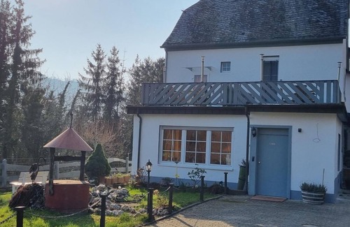 Krov Bed & Breakfast | Big Buddha - Guesthouse Natural Mosel