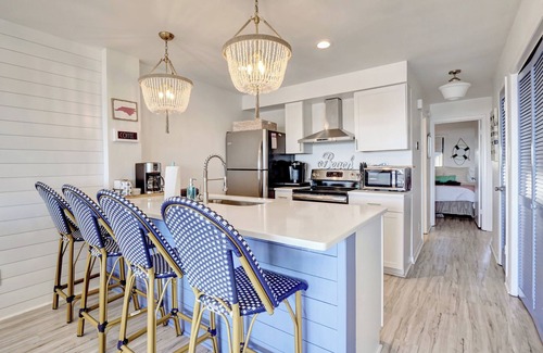 Wilmington Beach House | BIG DECK! Tiki Bar! Oceanfront Pool! Elevator!