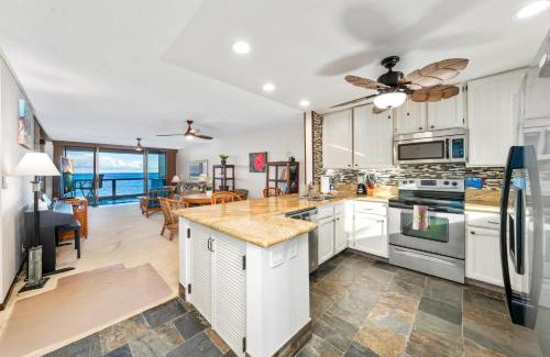 Kahaluu Bay Apartment | Big Island Keauhou Surf & Racquet 1-204 by Coldwell Banker Island Vacations