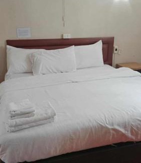 Nong Chaeng Hotel | Big Moose Pattaya