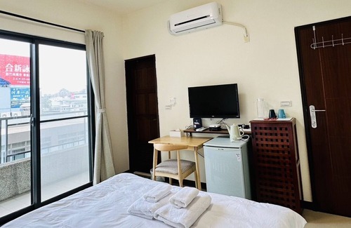 Zhubei House | Big Open Space, With Amazing Views and Natural Light