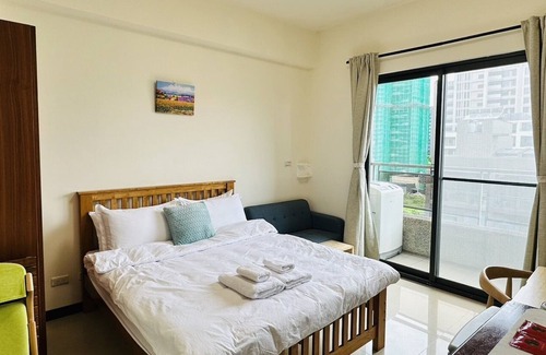 Zhubei House | Big Open Space, With Amazing Views and Natural Light