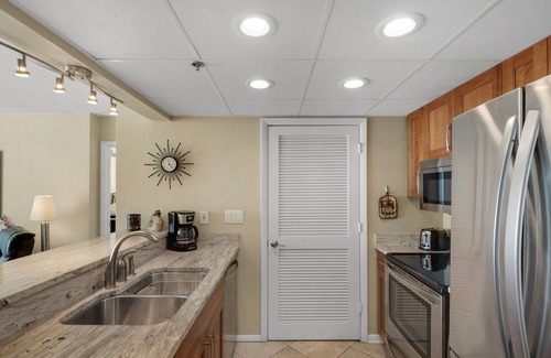 Long Beach Condo | Big Savings at Long Beach Resort during Renovations W/Free Beach Chair Service