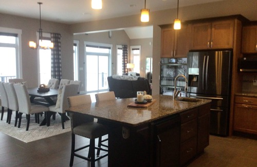 Saint David Cabin | Big Sky Lodge Sunset Suite. Luxury Lodging on Long Lake Saint David Maine