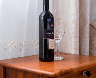 Dar es Salaam Apartment | Bihaki Stays - Entire Cozy Apartment