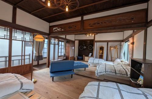 Ochi-gun House | Bike,Cafe and Inn 寄り道