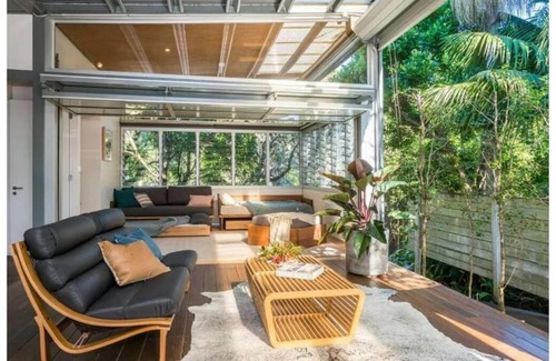 Belongil House | Billibelongil - 40A Childe St, Byron Bay