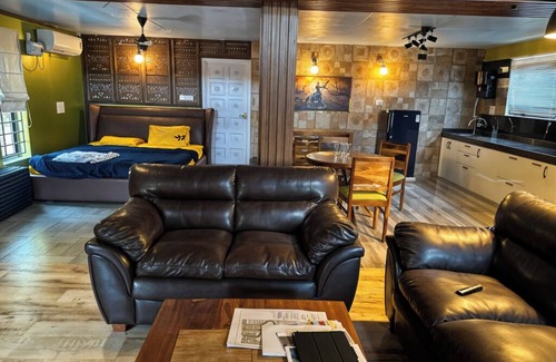 Hireguthi Villa | Bilva Studio Villa: Cozy 3BR Retreat in Gokarna by Homeyhuts