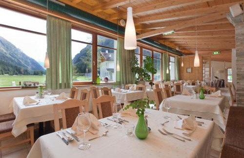 Sankt Leonhard im Pitztal Hotel | Bio Hotel Stillebach