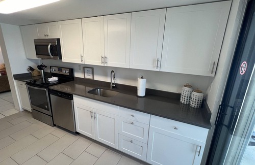 Marathon Condo | Bird of Paradise: 3BR Condo, Atlantic Views, Beach