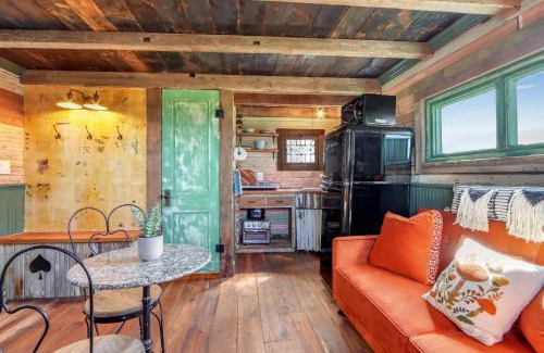 Lampasas House | Bird's Nest at Bent Tree Ranch