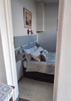 Vanderkloof Apartment | Bird's Nest