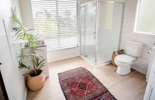 Palmwoods Cabin | Birdsong Train Carriage Cabins