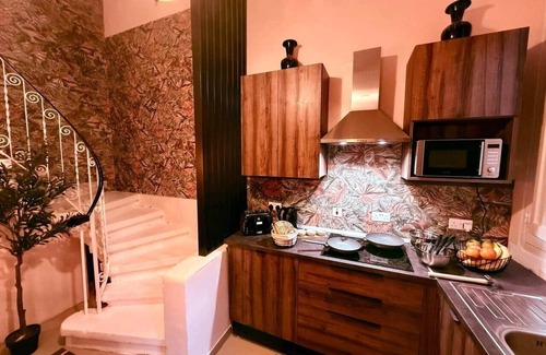 Senglea House | Birgu Square House By Holi