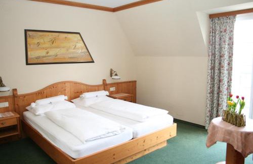 Gols Hotel | BIRKENHOF GOLS - B & B - Wohlfühl Hotel mit Wochenend-Restaurant