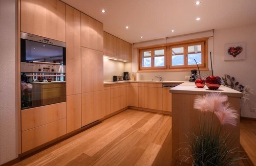 Grindelwald Apartment | Bisi, where alpine dreams come true!