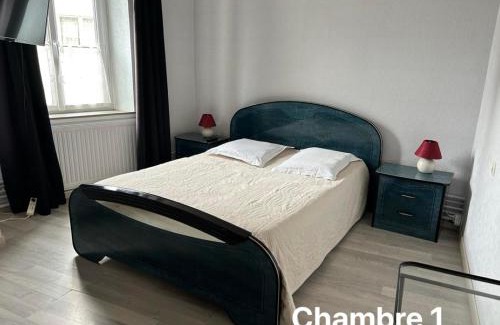 Tuffe Val de la Cheronne Hotel | Bistrot de L'abbaye