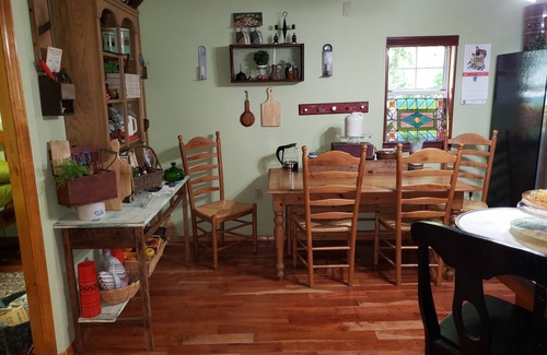 Bruin House | Bit O' Time Vintage Lake Retreat Grayson/Olive Hill KY. Sleep 20, 6 bdrm, 5 bath