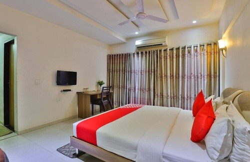 Bharuch Hotel | Biznotel by Pride Bharuch